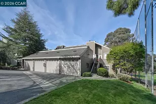 3210 Rossmoor Pkwy, Walnut Creek, CA 94595 - Photo 2