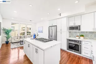 49030 Meadowfaire Common, Fremont, CA 94539 - Photo 8