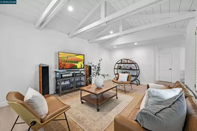 207 Normandy Ln, Walnut Creek, CA 94598 - Photo 16