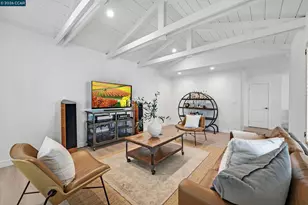 207 Normandy Ln, Walnut Creek, CA 94598 - Photo 16