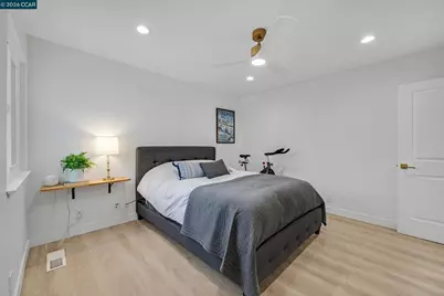 207 Normandy Ln, Walnut Creek, CA 94598 - Photo 26