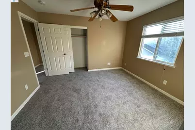 4111 Riverbrook Ct, Stockton, CA 95219 - Photo 20