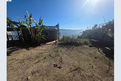 40 Sandy Beach Rd, Vallejo, CA 94590 - Photo 8