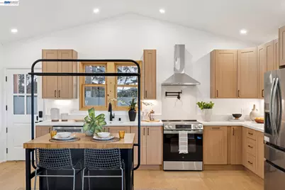 546 Weldon Ave, Oakland, CA 94610 - Photo 24