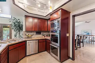 39 Mira Loma Rd, Orinda, CA 94563 - Photo 20