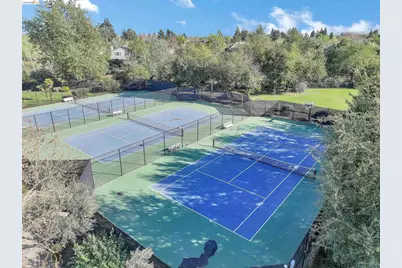 2037 Newton Dr, Brentwood, CA 94513 - Photo 26