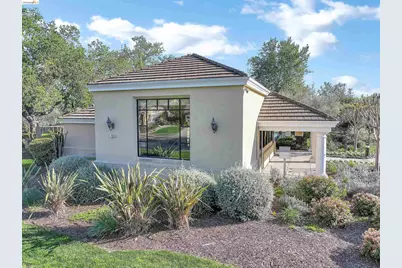 2037 Newton Dr, Brentwood, CA 94513 - Photo 24