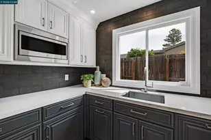 5174 Jomar Dr, Concord, CA 94521 - Photo 16