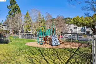 600 Canyon Oaks Dr, Oakland, CA 94605 - Photo 60