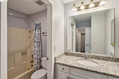 600 Canyon Oaks Drive #F, Oakland, CA 94605 - Photo 36