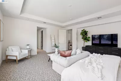 130 Arundel Dr, Hayward, CA 94542 - Photo 26