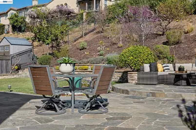 130 Arundel Dr, Hayward, CA 94542 - Photo 48