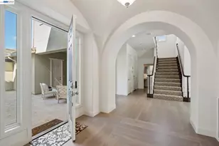 130 Arundel Dr, Hayward, CA 94542 - Photo 6