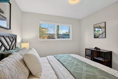 1590 Laverne Way, Concord, CA 94521 - Photo 26