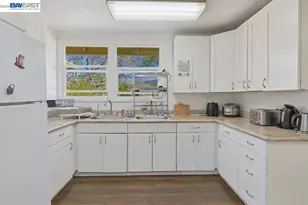 179 Los Ranchitos Rd, San Rafael, CA 94903 - Photo 4