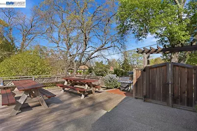 179 Los Ranchitos Rd, San Rafael, CA 94903 - Photo 28