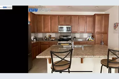 703 Claret Ln, Mountain House, CA 95391 - Photo 6