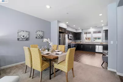 102 Fanuncio Ln, Hayward, CA 94544 - Photo 10