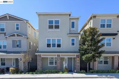 4036 Bothrin St, Dublin, CA 94568 - Photo 4