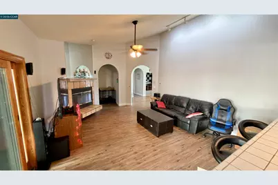 5593 Edgeview Dr, Discovery Bay, CA 94505 - Photo 14