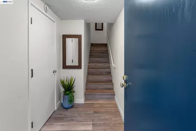 17999 Firestone Rd, Hayward, CA 94541 - Photo 2