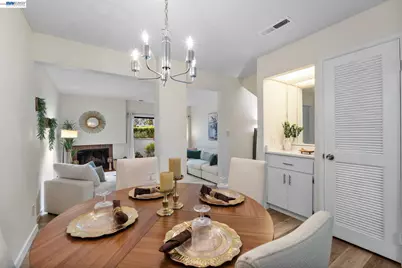 17999 Firestone Rd, Hayward, CA 94541 - Photo 18