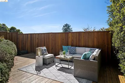 2825 Kitchener Ct, Oakland, CA 94602 - Photo 40
