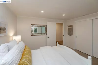 6540 Saroni Dr, Oakland, CA 94611 - Photo 56