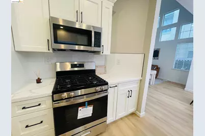 2117 Mark Twain Dr, Antioch, CA 94531 - Photo 12