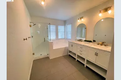 2117 Mark Twain Dr, Antioch, CA 94531 - Photo 24