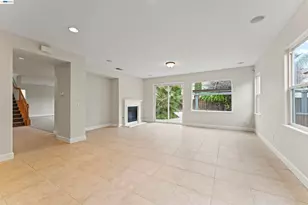 204 Daylily Ln, Patterson, CA 95363 - Photo 12