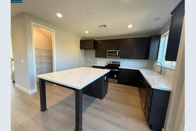 4805 Dolce Court, Fairfield, CA 94534 - Photo 2