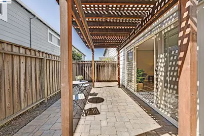 752 Woodgate Ct, San Leandro, CA 94579 - Photo 28