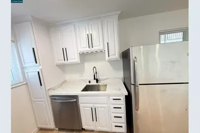 10 Moss Ave #15, Oakland, CA 94610 - Photo 10