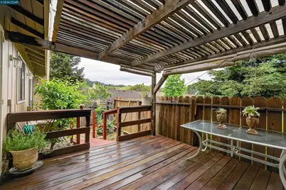 322 Thistle Cir, Martinez, CA 94553 - Photo 40