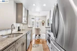 8040 Mountain View Dr, Pleasanton, CA 94588 - Photo 6