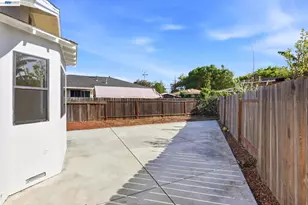 26802 Lakewood Way, Hayward, CA 94544 - Photo 36