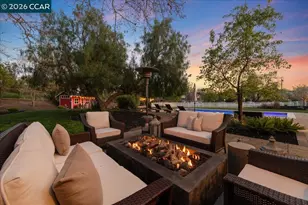 10 Donna Ln, Danville, CA 94526 - Photo 8