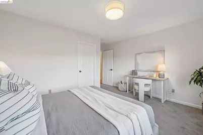 6869 Bristol Dr, Berkeley, CA 94705 - Photo 36