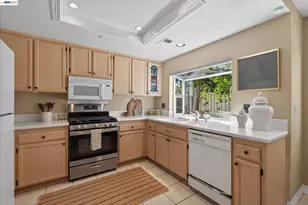 3873 Inverness Common, Livermore, CA 94551 - Photo 16