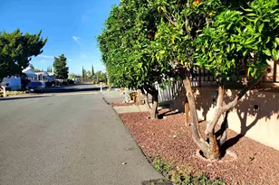 16 Surf Dr, Pittsburg, CA 94565 - Photo 2