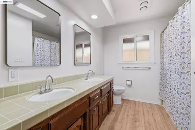 649 Graham Hill Rd, Santa Cruz, CA 95060 - Photo 38