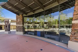 2624 Ptarmigan Dr, Walnut Creek, CA 94595 - Photo 34