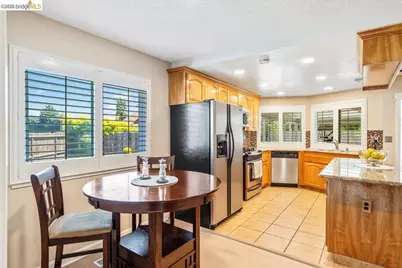 14787 Oleander St, San Leandro, CA 94578 - Photo 20