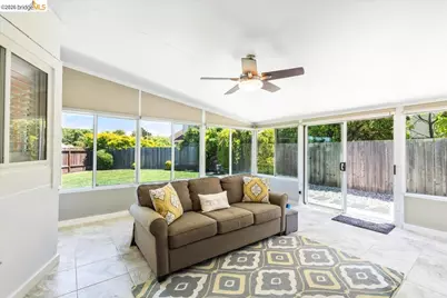 14787 Oleander St, San Leandro, CA 94578 - Photo 26