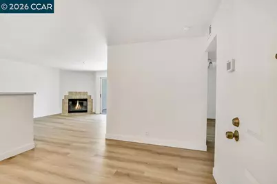 1420 Bel Air Dr #208, Concord, CA 94521 - Photo 6