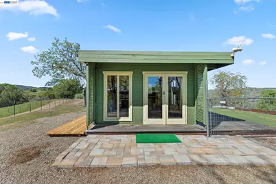 18188 Corral Hollow Rd, Tracy, CA 95377 - Photo 2