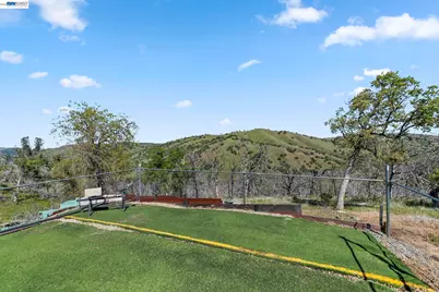 18188 Corral Hollow Rd, Tracy, CA 95377 - Photo 26