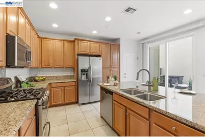 369 Tuscan Ln, Mountain House, CA 95391 - Photo 14