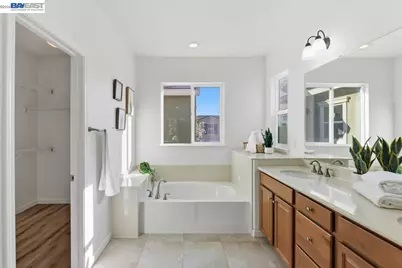 369 Tuscan Ln, Mountain House, CA 95391 - Photo 20